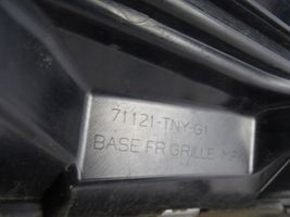 Honda CR-V Front bumper upper radiator grill 71121TNYG1