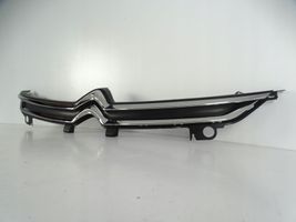 Citroen C4 II Maskownica / Grill / Atrapa górna chłodnicy 