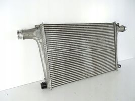 Volkswagen Touareg III Chłodnica powietrza doładowującego / Intercooler 4M0145805J