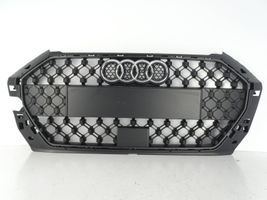 Audi A1 Grotelės viršutinės 82A853653