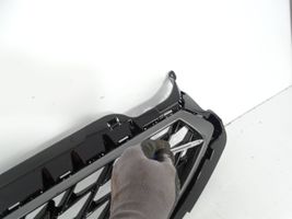 Seat Leon IV Maskownica / Grill / Atrapa górna chłodnicy 5FA853651C