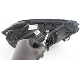 Mercedes-Benz A W177 Lampa przednia A1779065500