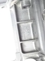 Hyundai Kona I Jäähdyttimen kehyksen suojapaneelin kiinnike 64101-K4000