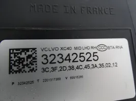 Volvo XC40 Faro/fanale 32342525