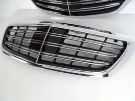 Mercedes-Benz S AMG W222 Grille de calandre avant A2228802500