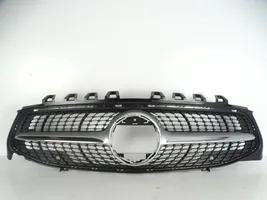 Mercedes-Benz CLA C118 X118 Grille calandre supérieure de pare-chocs avant A1188880000