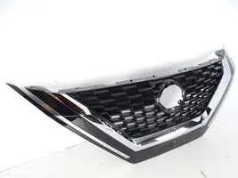 Nissan Qashqai J12 Grille calandre supérieure de pare-chocs avant 62310-6UA