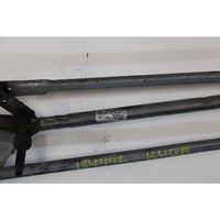 Ford Kuga I Front wiper linkage and motor 