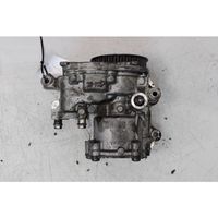 Volkswagen Golf VII Oil pump 