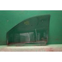 KIA Carnival Front door window glass four-door 