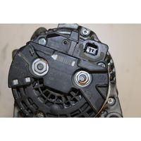 Nissan Qashqai Generatore/alternatore 