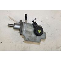 Volkswagen Touran II Master brake cylinder 