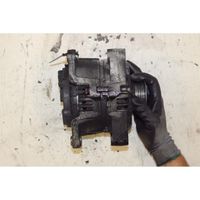 Opel Astra G Generatore/alternatore 