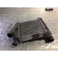 Audi A4 S4 B7 8E 8H Radiatore intercooler 