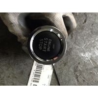 Toyota Yaris Altri interruttori/pulsanti/cambi 