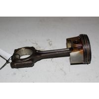 Peugeot 1007 Piston avec bielle 