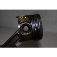 Renault Megane III Piston avec bielle 