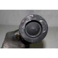 Renault Megane III Piston avec bielle 