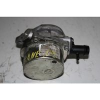 Renault Megane III Vacuum pump 