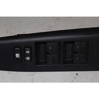 Lexus CT 200H Electric window control switch 