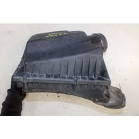 Opel Zafira C Air filter box 