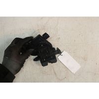 Toyota Verso Tailgate lock latch 