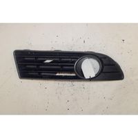 Volkswagen Polo IV 9N3 Grille de calandre avant 