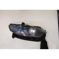 Honda Insight Lampa przednia 