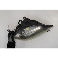 Mazda 2 Lampa przednia 