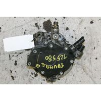 Volkswagen Touareg I Vacuum pump 