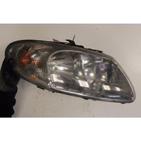 Chrysler Voyager Lampa przednia 