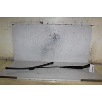 Volvo S40 Front wiper blade arm 