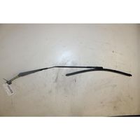 Audi Q2 - Front wiper blade arm 