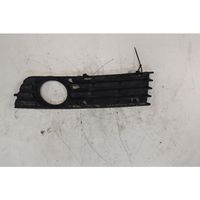 Audi A4 S4 B7 8E 8H Front bumper lower grill 