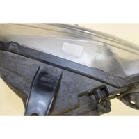 Mazda 2 Lampa przednia 