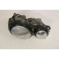 Mercedes-Benz CLK A208 C208 Lampa przednia 