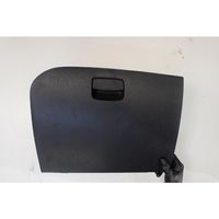 KIA Picanto Glove box 