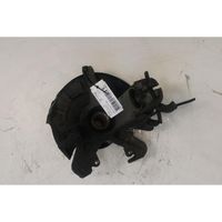 Volkswagen Polo IV 9N3 Front wheel hub 