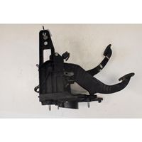 Opel Zafira C Pedal assembly 