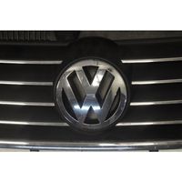 Volkswagen PASSAT B5.5 Griglia anteriore 