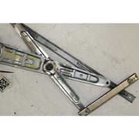 Isuzu D-Max Front door electric window regulator 