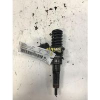 Volkswagen Touran I Fuel injector 