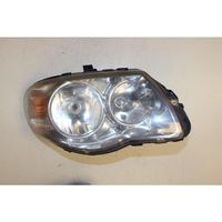 Chrysler Voyager Lampa przednia 