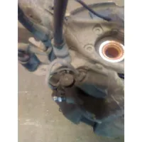 Audi A4 S4 B7 8E 8H Mozzo ruota anteriore 