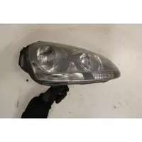 Volkswagen Golf V Lampa przednia 1K6941006R