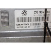 Volkswagen Polo IV 9N3 Unité / module de commande d'injection de carburant 