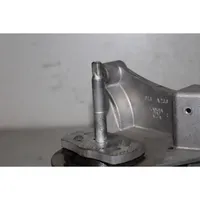 Fiat 500 Engine mount bracket 