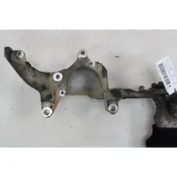 Nissan Pathfinder R51 Mocowanie alternatora 