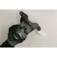 Volvo S60 Engine mount bracket 