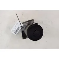 Seat Exeo (3R) Oil filter mounting bracket 